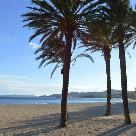 Lv000-004 3 Pieces 4 Couchages *